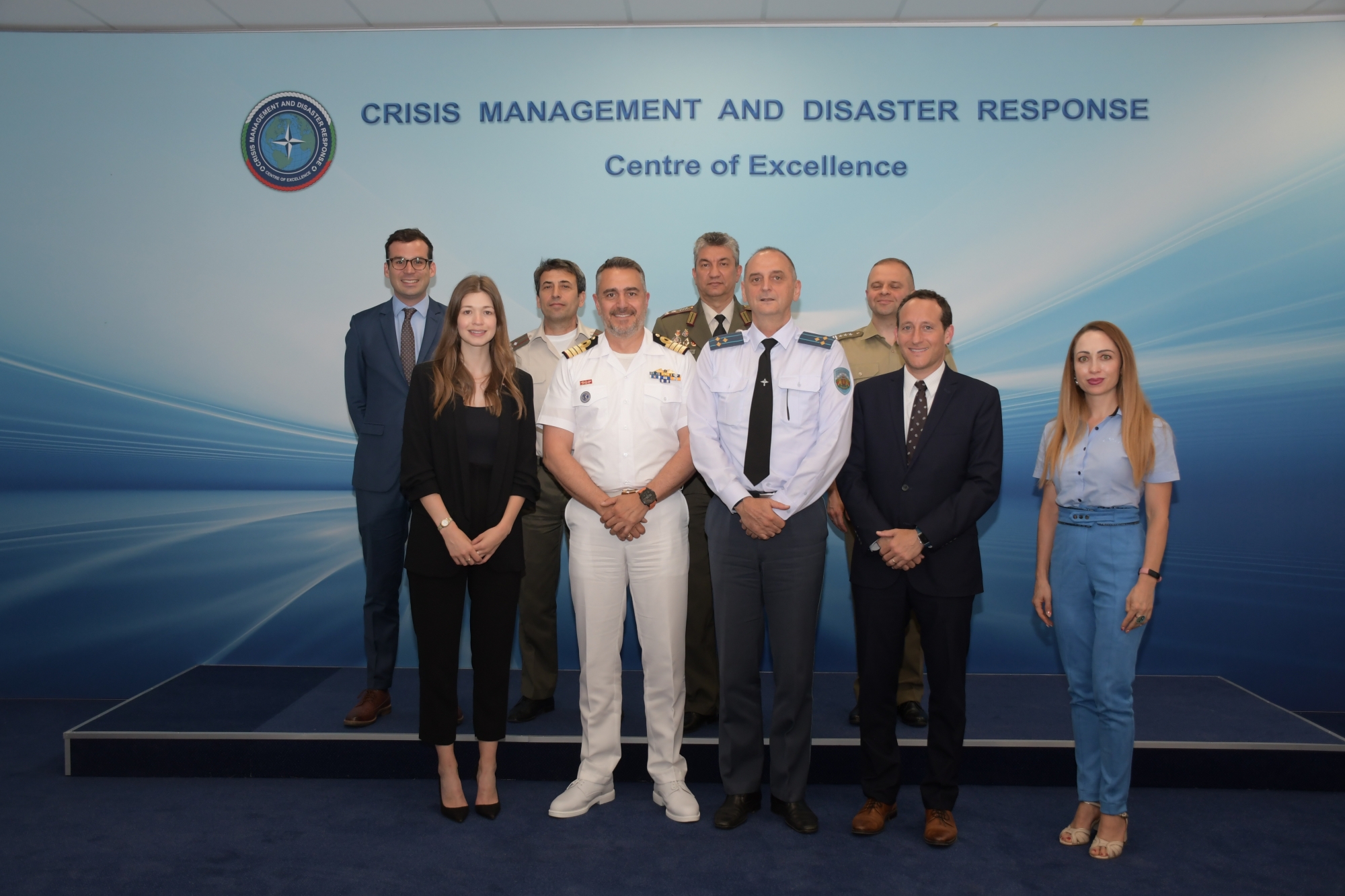 Representatives from UK and US Embassies paid a visit to CMDR COE